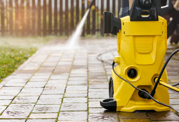 Best Graffiti Removal  in Monmouth, OR